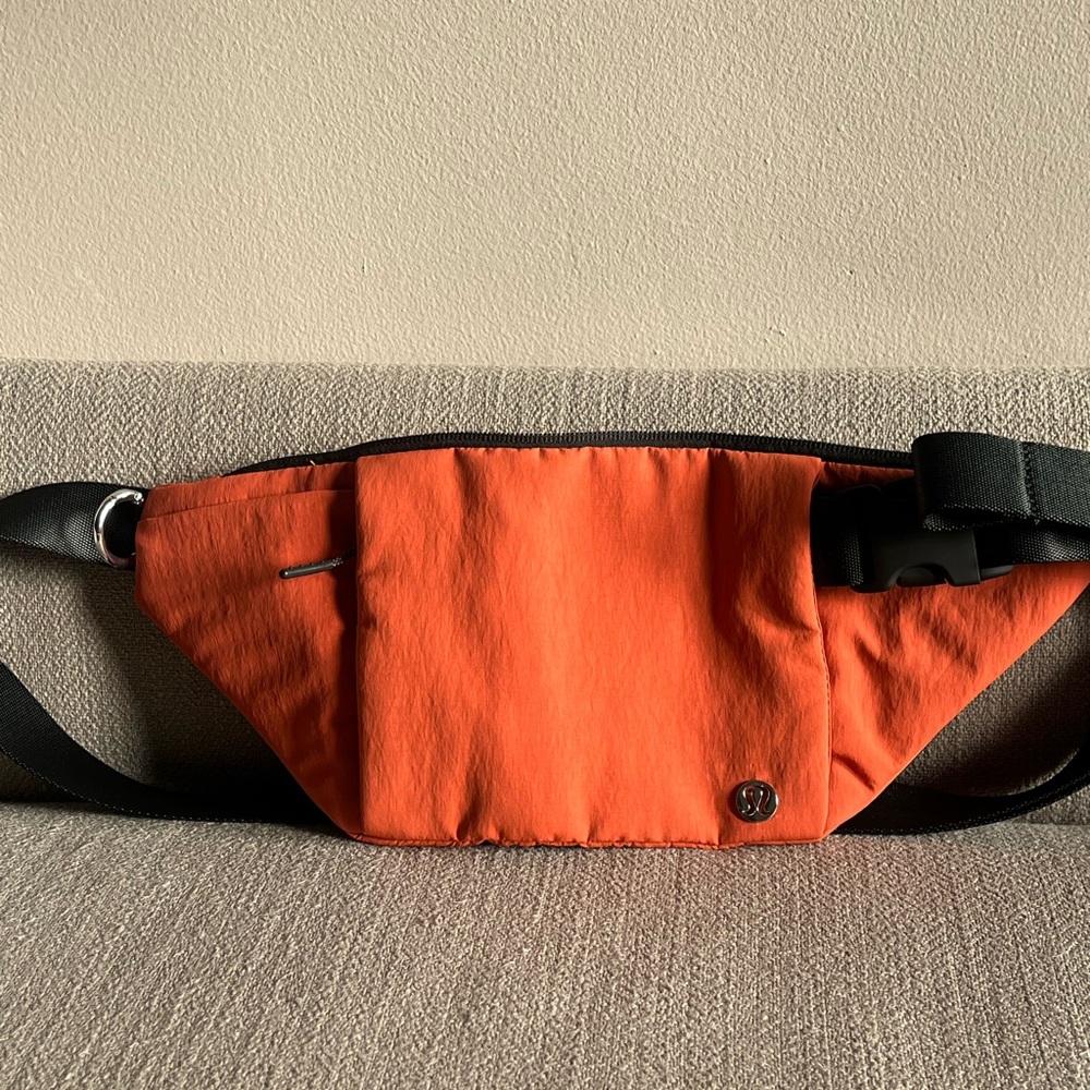 Lululemon Orange nylon Belt Bag crossbody waist Fanny pack travel hiking sports